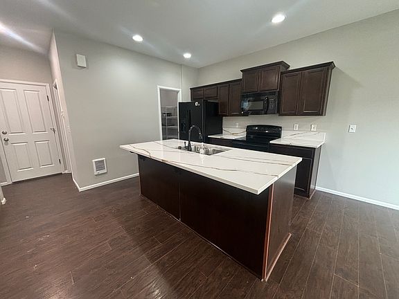 2nd image of 11606 185th Street Ct E