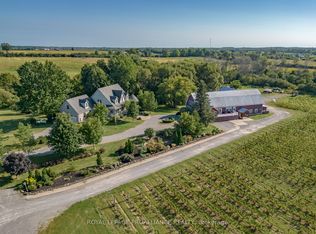 46 Stapleton Rd, Prince Edward County, ON K0K2J0