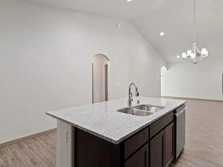 4028 Apache Pine Pl #B — Photo 2
