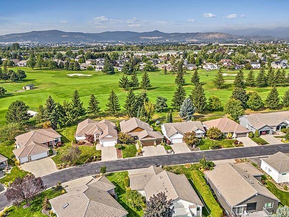 3rd image of 24025 E Alki Ln