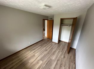 1602 N 18th St, Beatrice, NE 68310