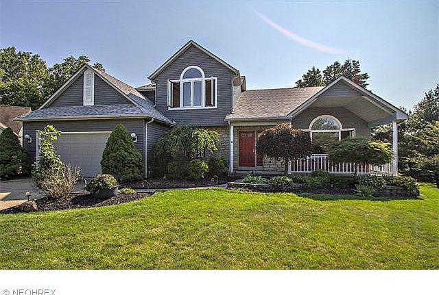1st image of 10315 Versailles Dr