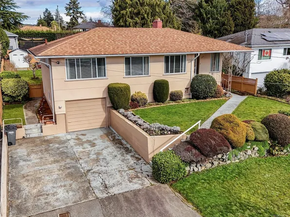 190 Homer Rd, Saanich, BC V8Z 1V6