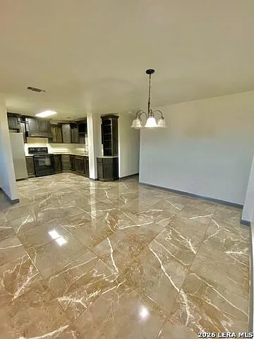 130 Adams Cir #1