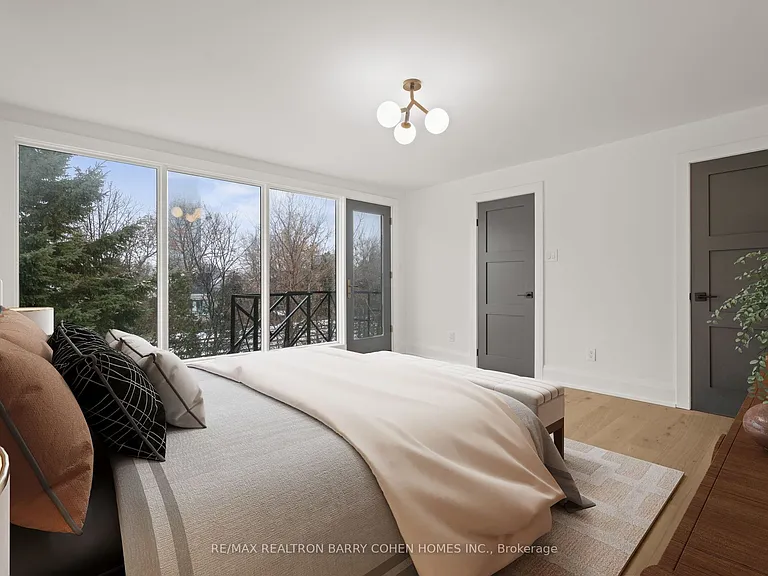 231 Macpherson Ave — Photo 22