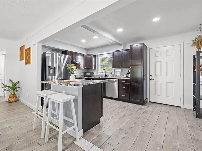 1830 30th Ln SW — Photo 11