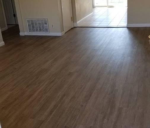 3rd image of 4470 Bassett St