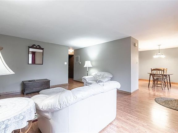 4th image of 2345 Obetz Dr APT A