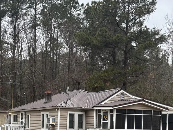 121 Happy Home Road, Tyner, NC 27980