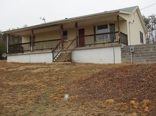 795 Cherry Run Rd, Hedgesville, WV 25427