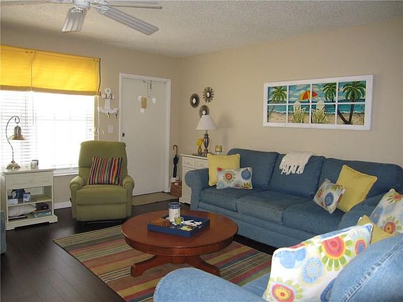 3rd image of 53 Woodland Dr