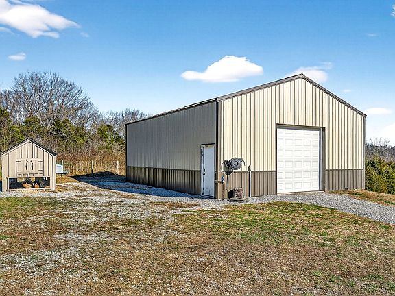 65th image of 3001 Tulip Ln