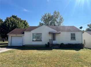 451 Powers Ave, Girard, OH