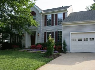 3680 Thomasson Crossing Dr, Triangle, VA 22172
