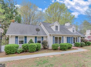 3582 Thompson Bnd, Gainesville, GA 30506