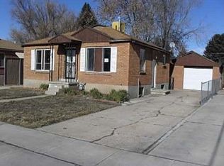 512 E Leona Dr, South Ogden, UT 84403