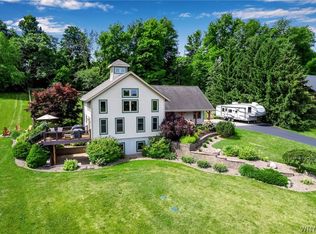 4546 Thrall Rd, Lockport, NY 14094