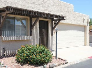 960 W Paria Ln, Tucson, AZ 85704