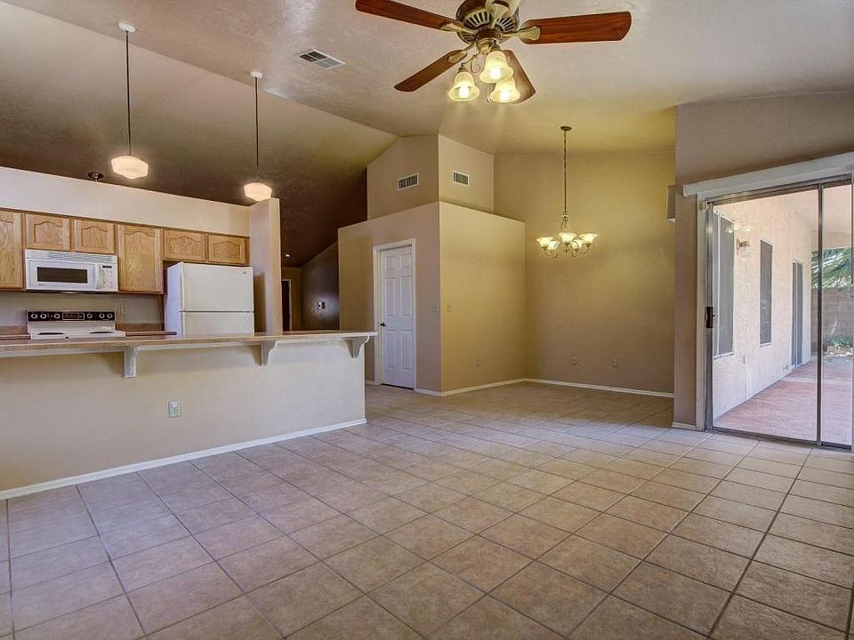 1st image of 11511 W Orange Blossom Ln