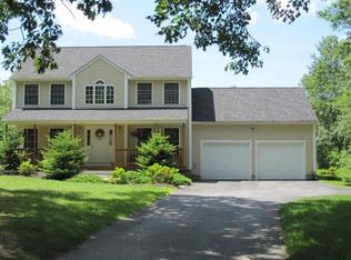 95 State Rd, Templeton, MA 01468