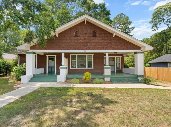 52 Briarcliff Dr, Greenville, SC 29607