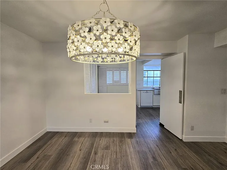 18445 Hatteras St #603 — Photo 8