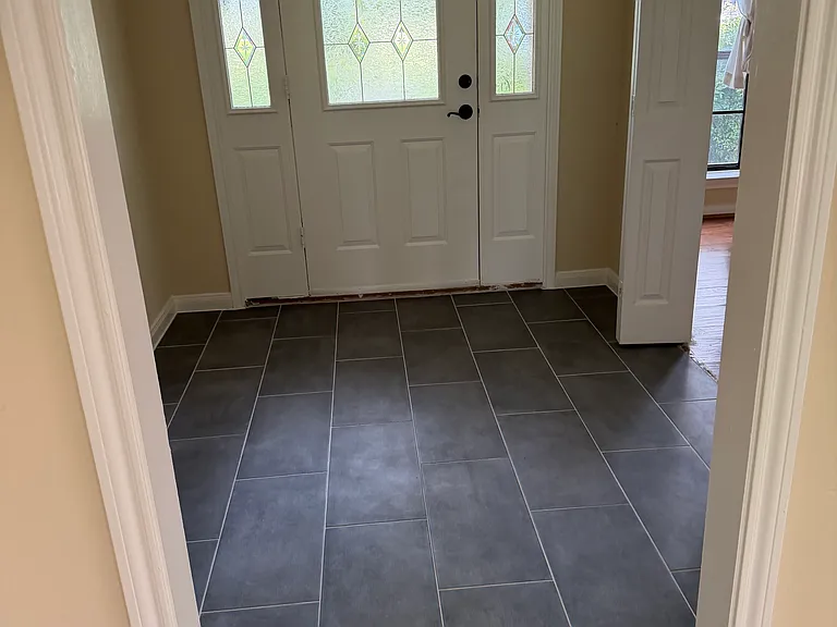 33134 Old Hempstead Rd — Photo 2