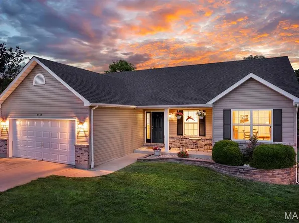 6461 Stallion Dr, Imperial, MO 63052