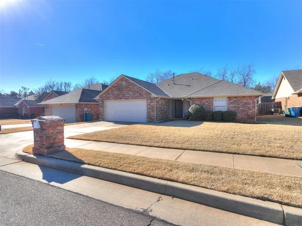 709 Taber Ln, Edmond, OK 73003
