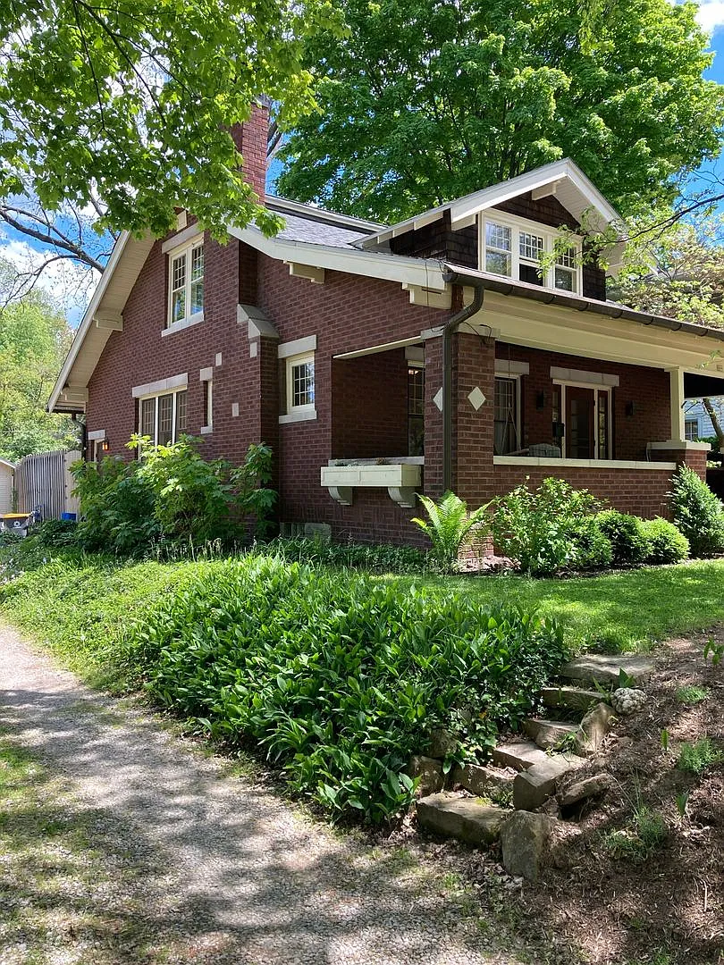 Gorgeous home on North Washington Street — Photo 1