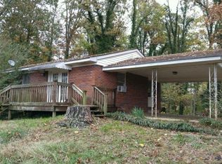 106 Mandalay Rd, Gainesville, GA 30501