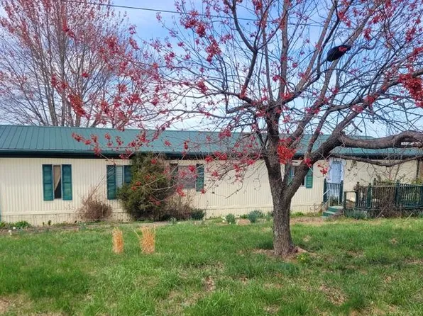 12920 Briarfield Schoolhouse Rd, Utica, KY 42376