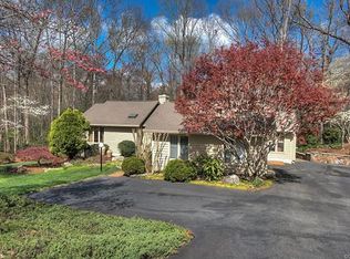 312 Bollingbrook Ct, North Chesterfield, VA 23236