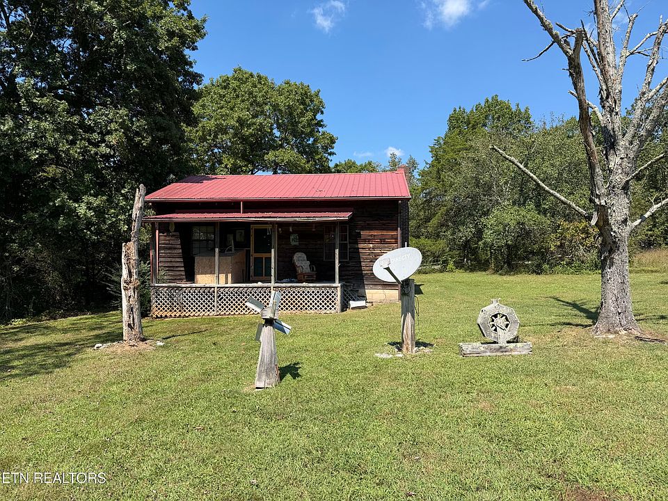 1st image of 196 Bailey Hollow Rd