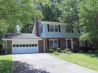 1471 Meadowcreek Ct, Dunwoody, GA 30338