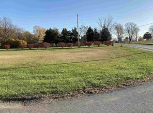 E Lake Rd, Geneva, IN 46740