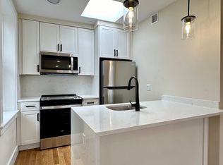 64 N Margin St APT 1, Boston, MA 02113
