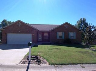 410 Michelle Dr, Washington, MO 63090