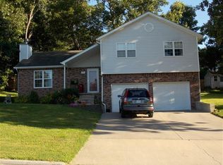 403 Gooch Rd, Neosho, MO 64850