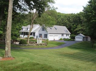 251 Old Post Rd, Tolland, CT 06084