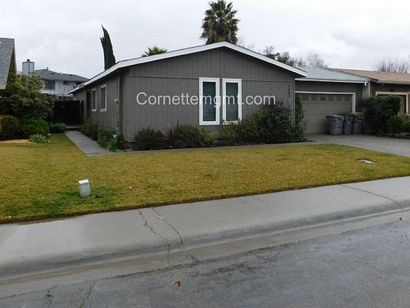 2nd image of 1441 Washington Dr