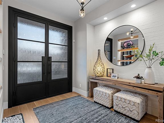 4th image of 535 Saint Paul St