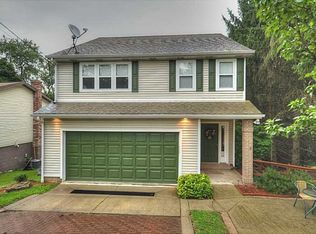 1881 Anderson Ave, Coraopolis, PA