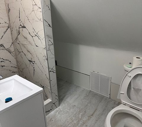 2nd image of 137 Winter Ave Floor 3