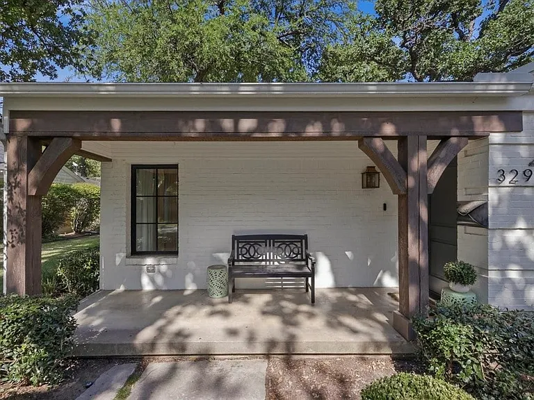 329 Eastwood Ave — Photo 6