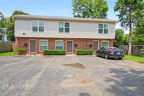 1800 Berryhill Rd Photo 1