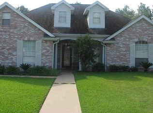 6118 Wheeler Rd, Lumberton, TX 77657