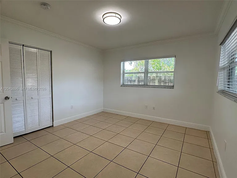 2536 Van Buren St #5A — Photo 23