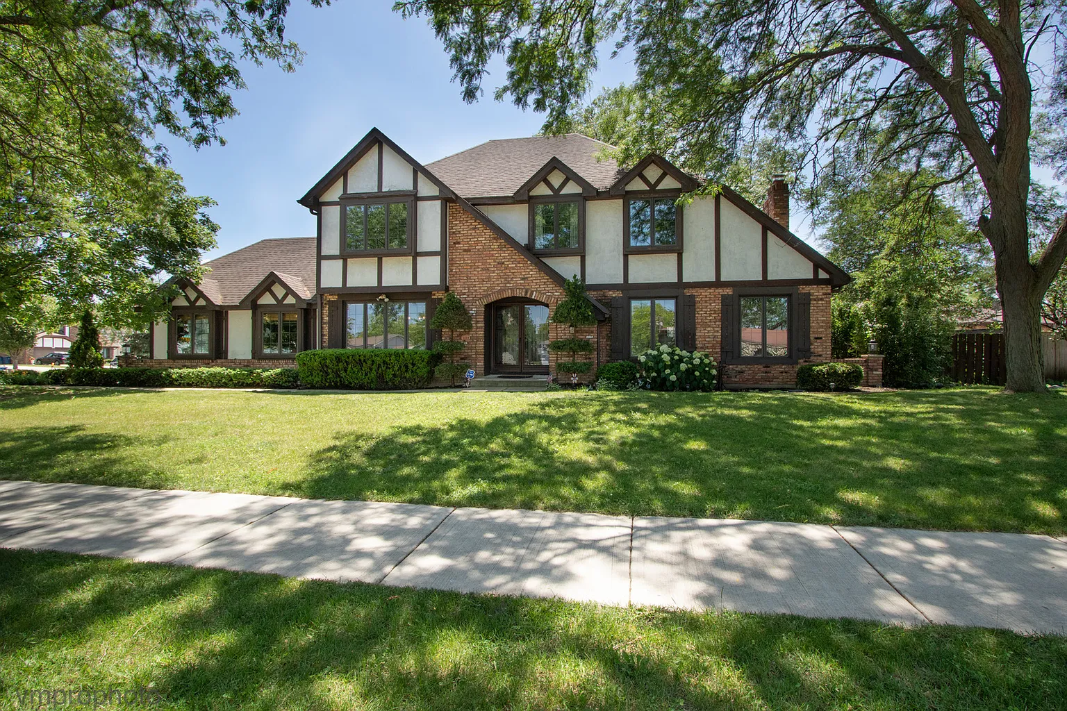 1148 N Anvil Ct photo 1
