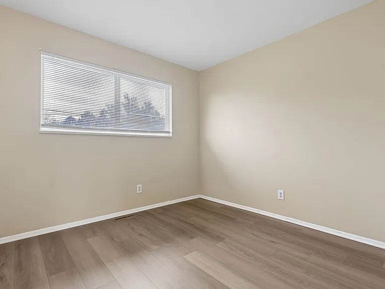 3849 Mariposa St — Photo 14